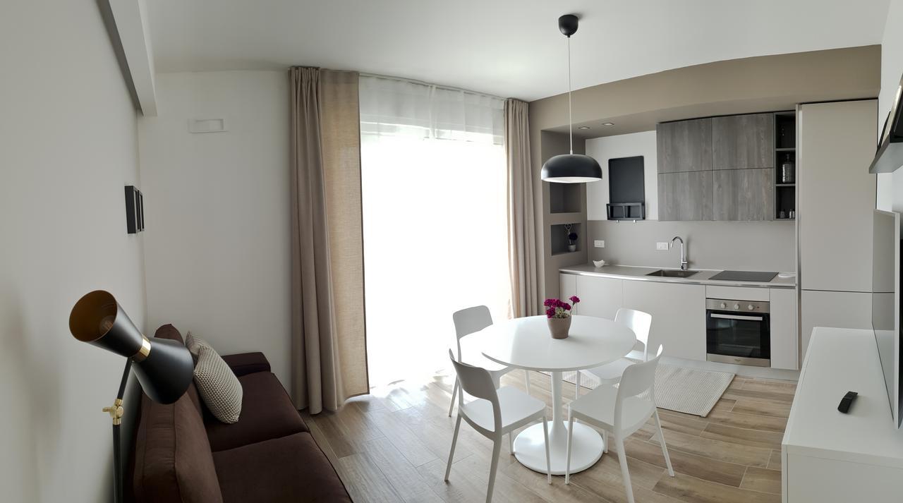 Fiume Luxury Apartments Near The Sea Монополі Екстер'єр фото